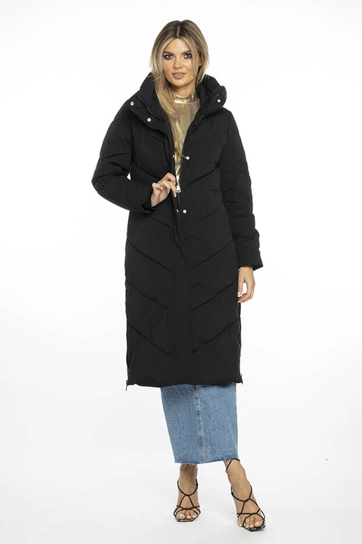 Prosta damska kurtka zimowa z kapturem Ann Gissy czarna (AG1-3030)