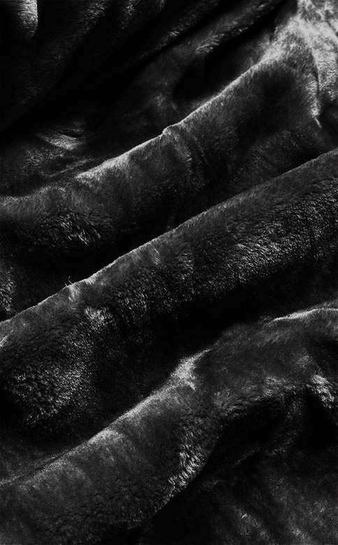 Zimowa kurtka damska na misiu czarna (b537-1)