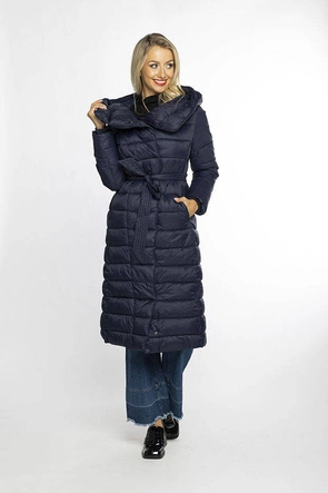 Pikowany płaszcz z wysoką stójką i kapturem granatowy (AG1-J9062C)