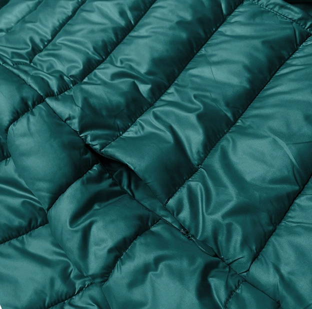 Krótka kurtka damska z dzianinowymi ściągaczami morska (P22/P3-6636-56)