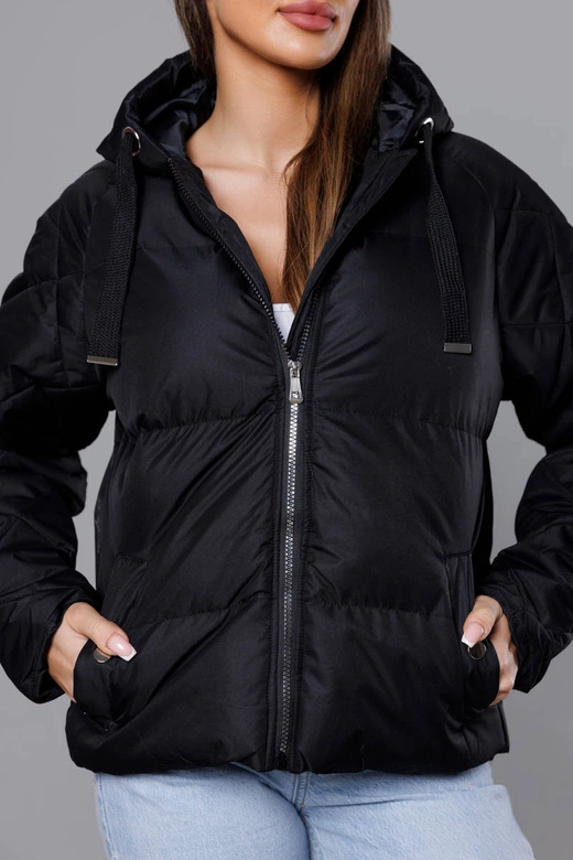 Przejściowa kurtka z pikowanymi rękawami czarna (5M3113-392)