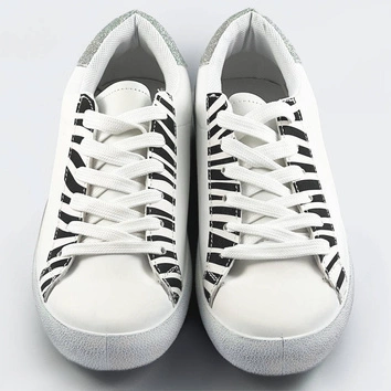 Damskie trampki z motywem zwierzęcym biało-czarna zebra (6343)