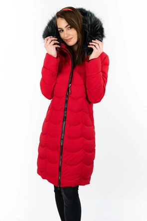 PIKOWANA KURTKA Z KAPTUREM CZERWONA (1906)