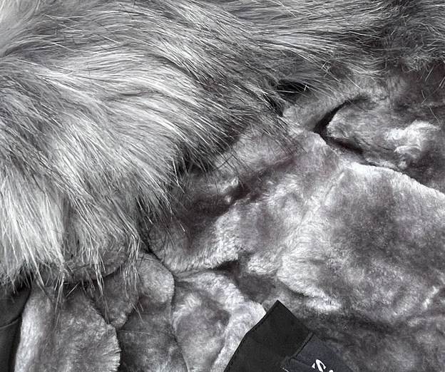 PARKA DAMSKA ZIMOWA Z FUTERKIEM CZARNY-SZARY (B532-1070)