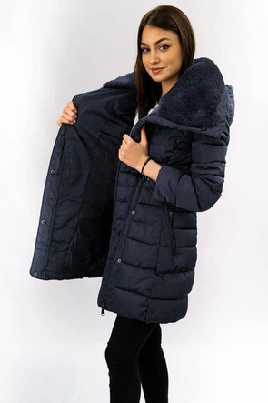 DŁUGA KURTKA DAMSKA ZIMOWA Z KAPTUREM GRANATOWA (B1068-30)