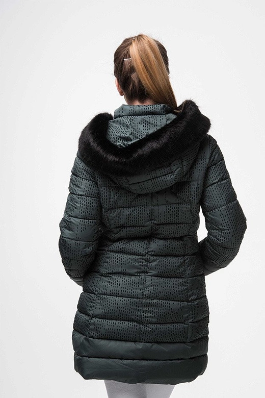 DAMSKA ZIMOWA PIKOWANA KURTKA Z KAPTUREM ZIELONA (J18-003)