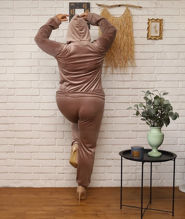 Dres damski z rozpinaną bluzą plus size beżowy (8216)