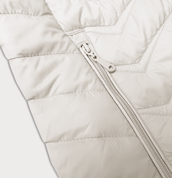 Pikowana kurtka damska z kapturem J Style ecru (16M9238-280)