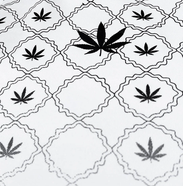 Męska bluza z nadrukiem biała (8B1108-1)