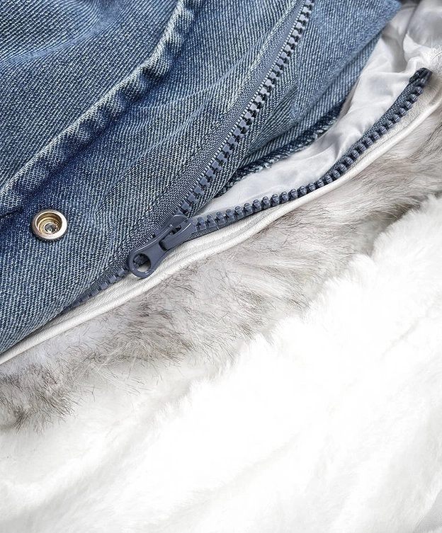 Damska kurtka jeansowa z futrzanym kołnierzem niebieski/biały (br9585-50026)