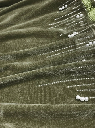 Welurowy dres z aplikacją zielony (81217)