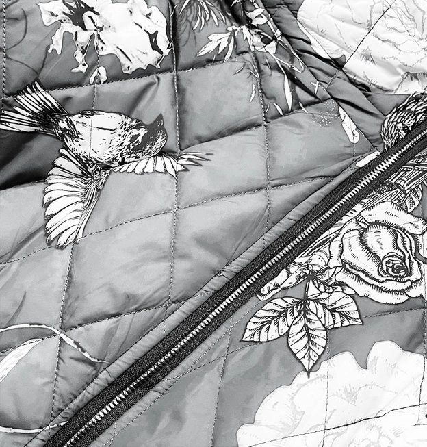 DAMSKA KURTKA W KWIATY SZARA (7703)