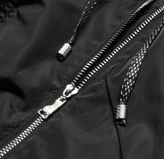 Kurtka damska z ozdobnymi mankietami czarna (br8079-1)