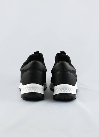 Wsuwane buty damskie z gumką czarne (c1003)