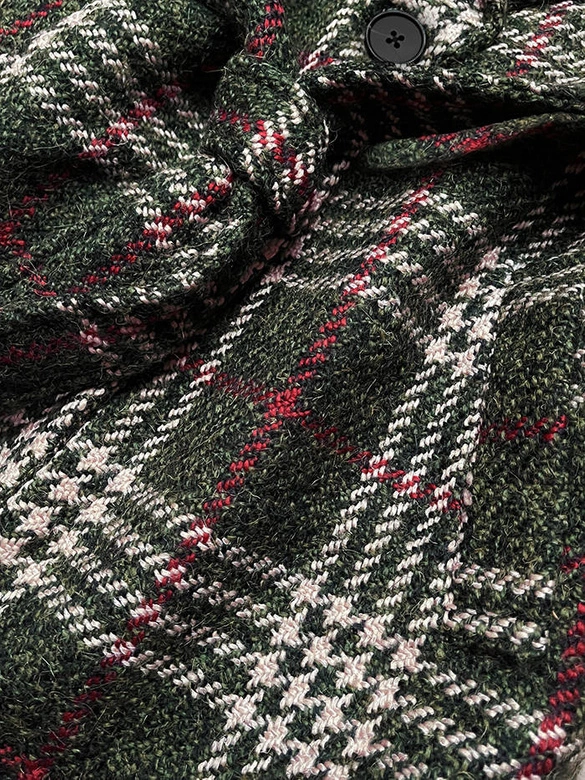 PŁASZCZ DAMSKI W KRATĘ ZIELONY-BEŻ (OMDL-011)