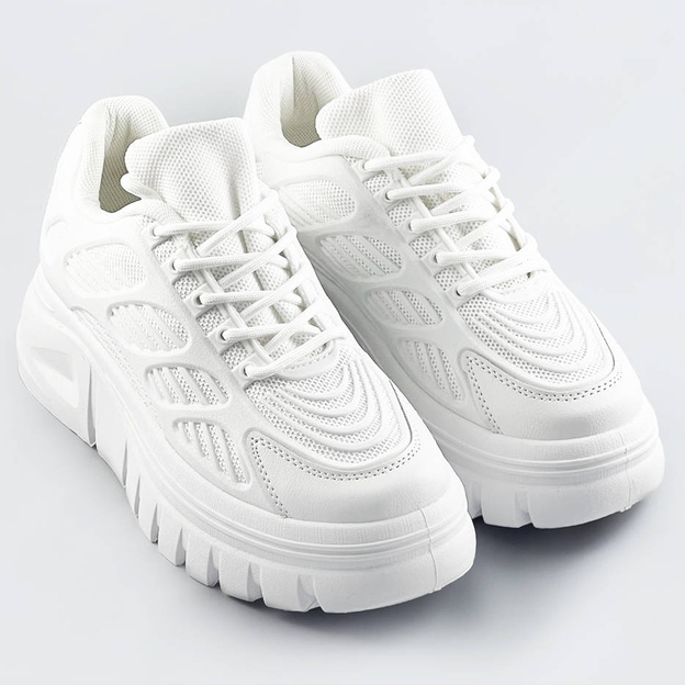 SPORTOWE BUTY DAMSKIE NA PLATFORMIE BIAŁE (S222)