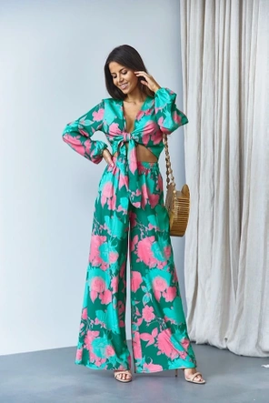 Zestaw wiązana bluzka i szerokie spodnie zielony (8175)