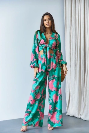 Zestaw wiązana bluzka i szerokie spodnie zielony (8175)