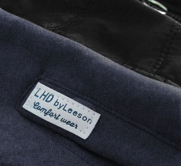 Długa bluza damska z kapturem grafitowo-czarna (532)