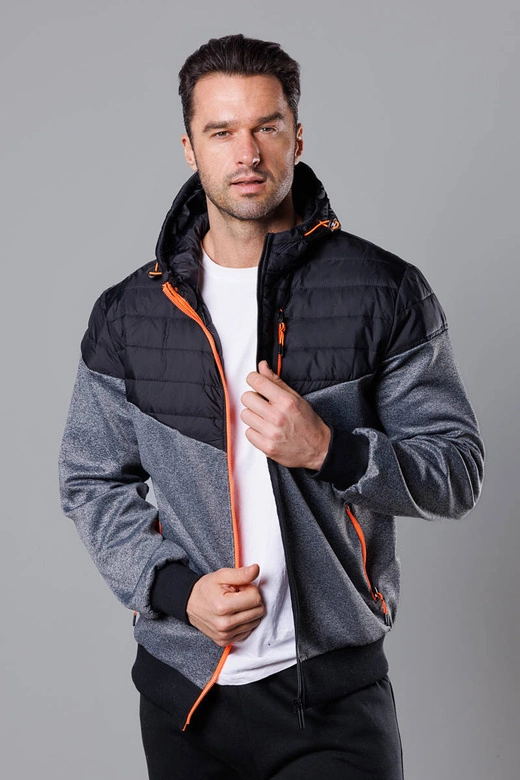 Sportowa kurtka męska z łączonych materiałów czarny-pomarańcz (8M901-392)