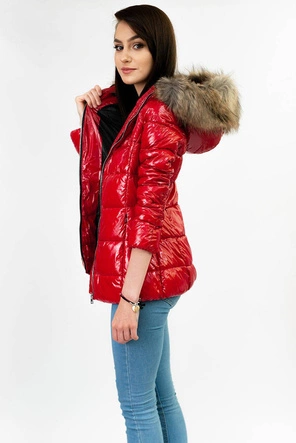 LAKIEROWANA PIKOWANA KURTKA DAMSKA CZERWONA (7695)