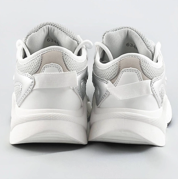 Sznurowane sneakersy z kolorowymi wstawkami biało-szare (6346)