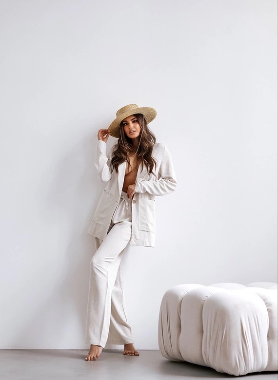 Damski garnitur z lnem beżowy (VE48)