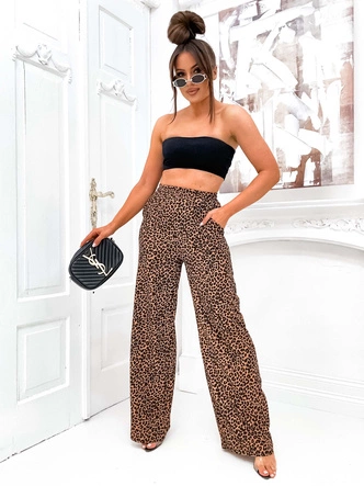 Zwiewne spodnie damskie w gumkę brązowo-czarna panterka (82197)