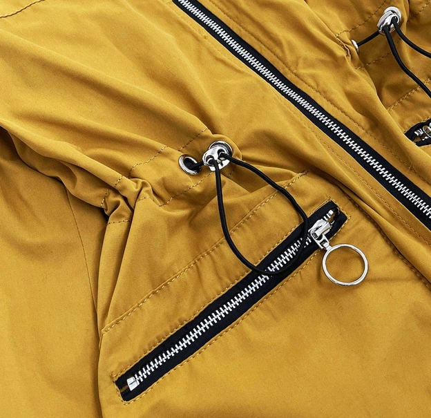 LEKKA KURTKA Z KAPTUREM ŻÓŁTA (TLR245)