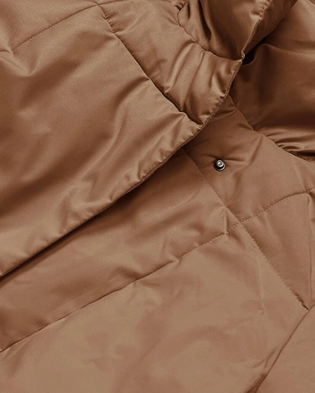 Zimowy płaszcz damski z paskiem ciemny beż (2M-061)