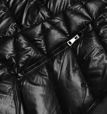 Krótka kurtka damska z futerkiem czarna (TY036-1)