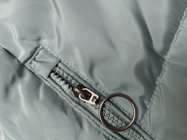 Zimowa kurtka z kapturem miętowa (2M-231)