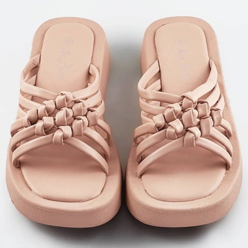 Damskie klapki na płaskiej podeszwie beżowe (cm-59)