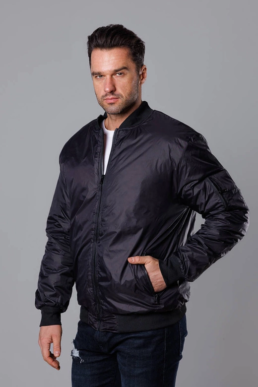 Męska kurtka bomberka z pikowaną podszewką czarna (AK95-1)