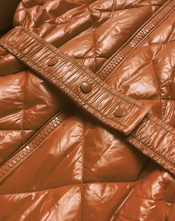 Błyszcząca kurtka zimowa na misiu karmel (w756)