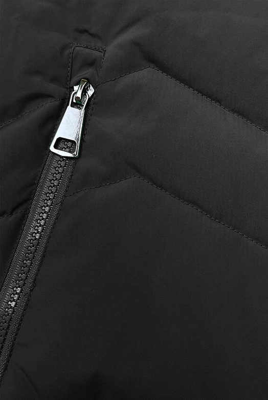 Damska kurtka zimowa na futerku czarna (LHD-23023)