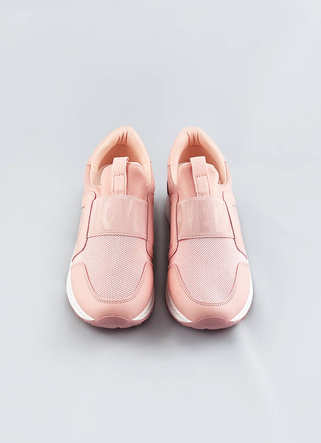 Wsuwane buty damskie z gumką różowe (c1003)