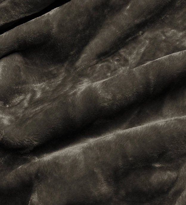 Kurtka zimowa damska z futrzaną podszewką khaki (b550-11)