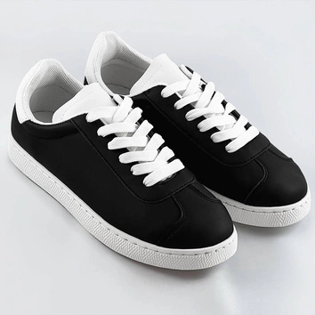 Sznurowane sneakersy damskie czarno-białe (bf-025)
