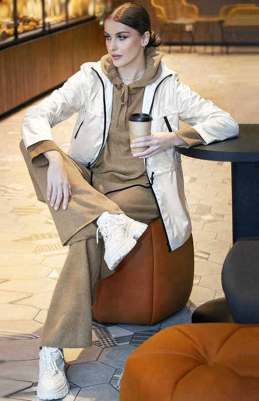 Cienka kurtka damska ze stójką perłowa (ag5-017)