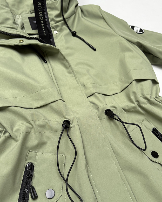 Prosta kurtka z kapturem i trokiem w talii Goodlookin khaki (KK60418-3#)