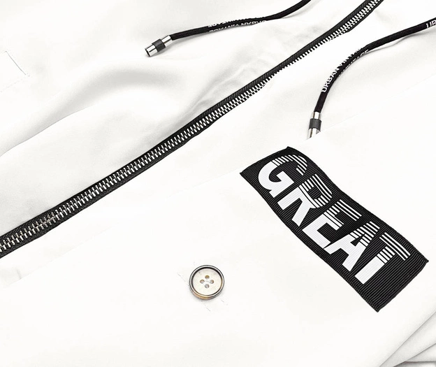 Cienka asymetryczna narzutka damska śmietana (B8117-26)