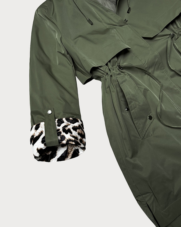 Kurtka z ozdobnym wykończeniem Goodlookin khaki-panterka (B8521-11)