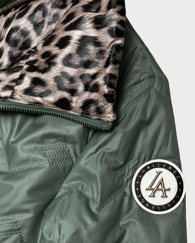 Dwustronna pikowana kurtka ze stójką Goodlookin khaki-panterka (B8579-11)