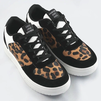 Sneakersy damskie panterka czarne (6363)