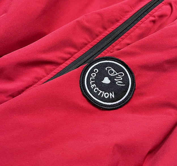 Asymetryczna damska parka czerwona (b8001-4)