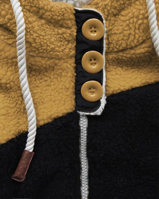 CIEPŁA BLUZA Z KAPTUREM MUSZTARDOWO-CZARNA (670A)