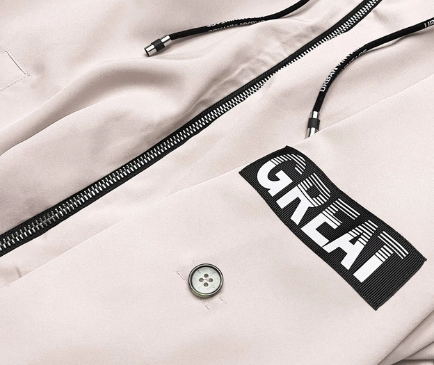 Cienka asymetryczna narzutka damska jasny beż (B8117-46)