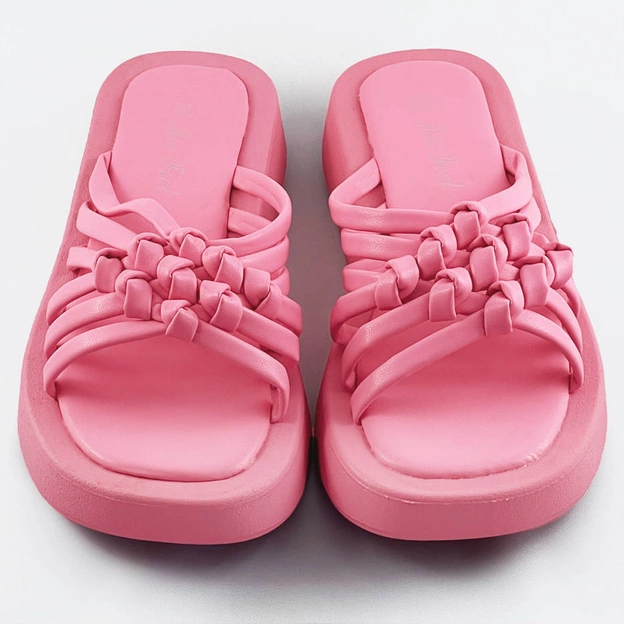 Damskie klapki na płaskiej podeszwie różowe (cm-59)