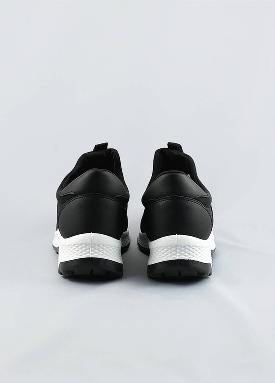 Wsuwane buty damskie z gumką czarne (c1003)